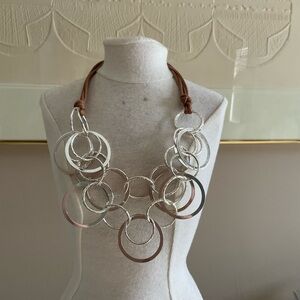 FABulous NWT Multi Silver Link Bib Necklace